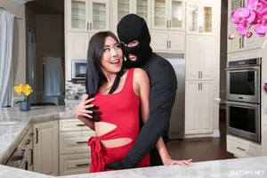 Mây mưa với bạn gái của anh trai trong chuyến về quê cô vợ vietsub ~ayumi miura